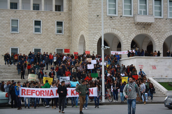 Studenti protiv privatizacije visokog obrazovanja